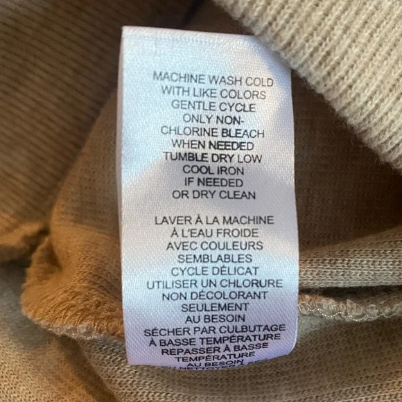 Sleeveless Mock Neck Knit Top and Matching Pants Set - Picture 9 of 9